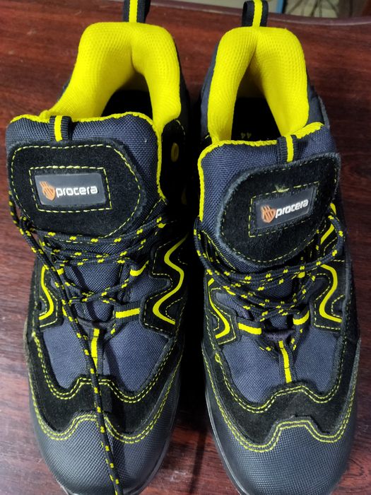 Кросівки для виробництва Польша