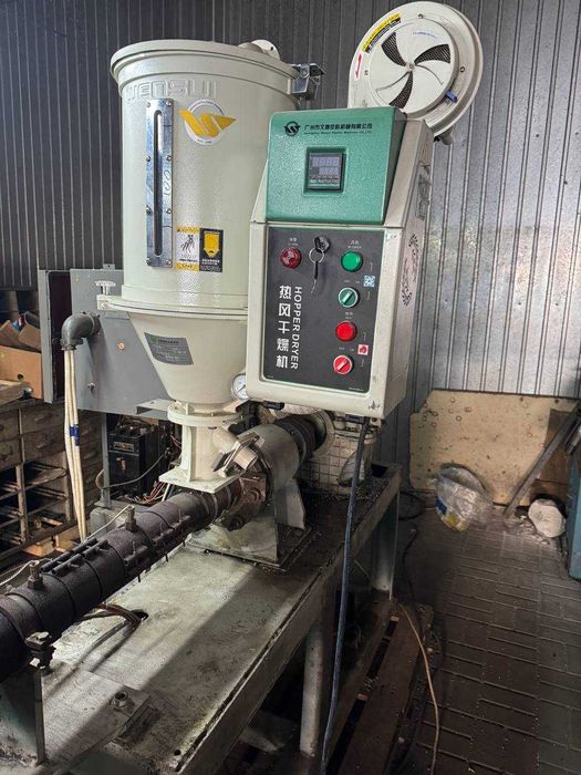 Агрегат для производства пластиковой вощины