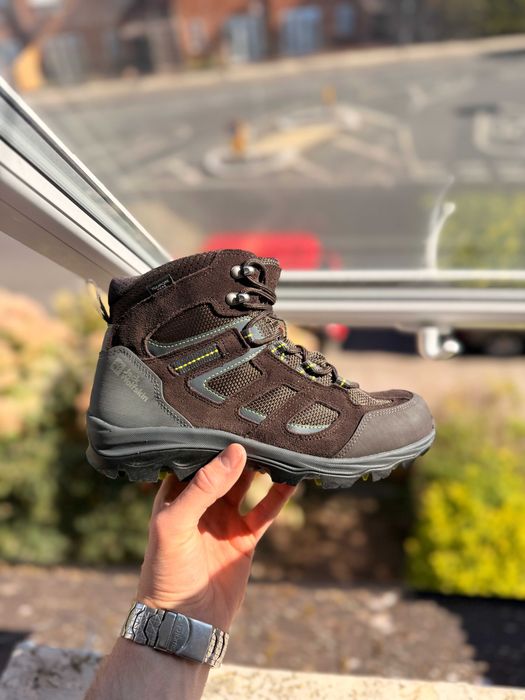 жіночі кросівки чоловічі трекінгові черевики Jack Wolfskin Vojo 3 Texapore Mid  дивіться інші оголошення автора більше 400 пар є