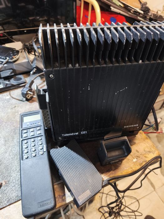 Vendo 2 telemóveis antigos