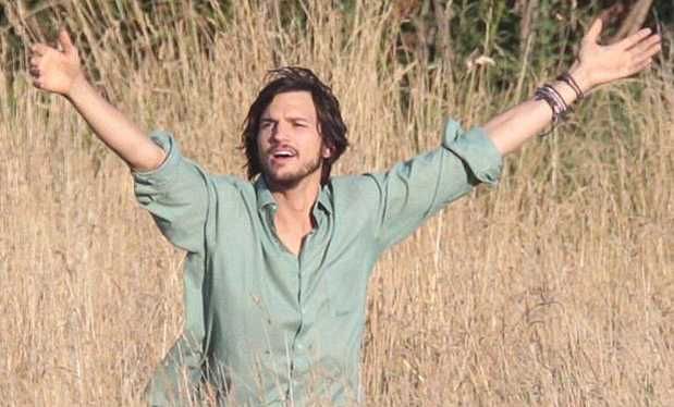 JOBS (Ashton Kutcher) A pessoa e a história por detrás do génio APPLE