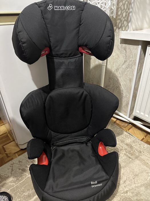 Дитяче автокрісло Maxi-Cosi Rodi AirProtect