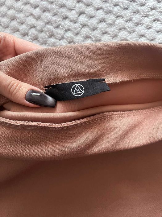 Спідниця-олівець Missguided з вишивкою