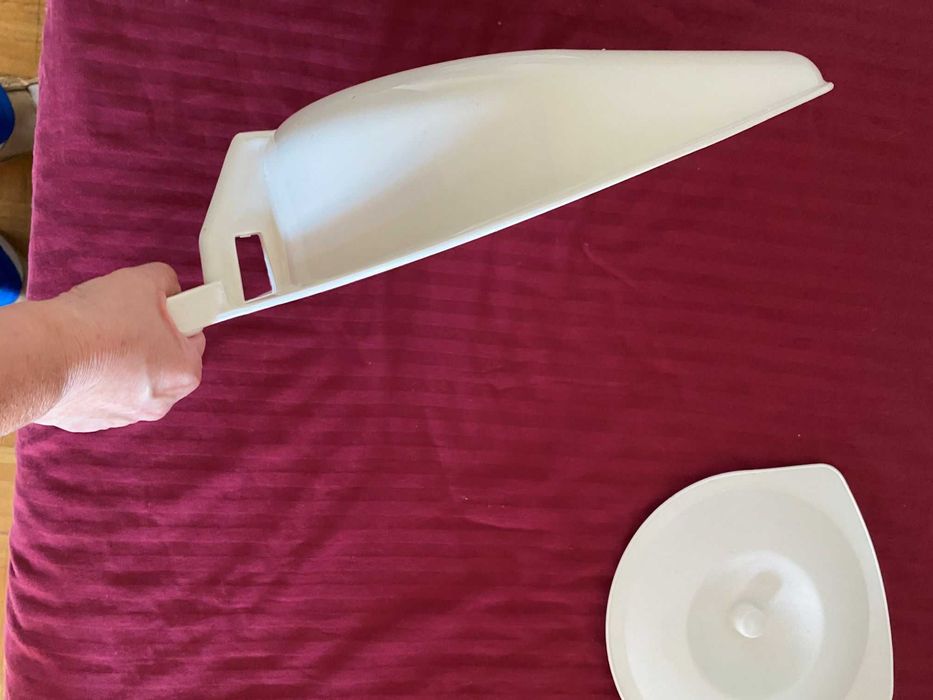 BASEN SANITARNY z pokrywką i rączką - Nieużywany