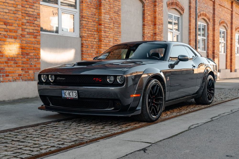 Dodge Challenger RT scatpack widebody 34000km