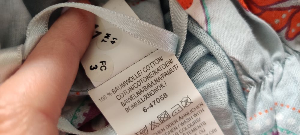 Piękna rozkloszowana spódnica z bawełny rozm s