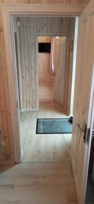 Частина будинку, ел/ен без вимкнень , своє закрите подвір"я