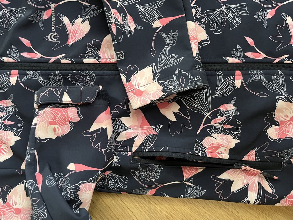 Куртка осінь фірмова