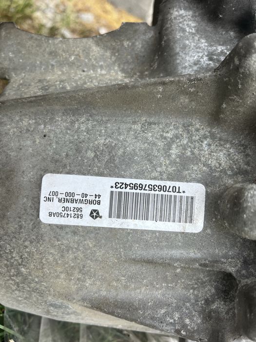 Reduktor skrzyni automatycznej dodge challenger 4x4 2017  68214750AB