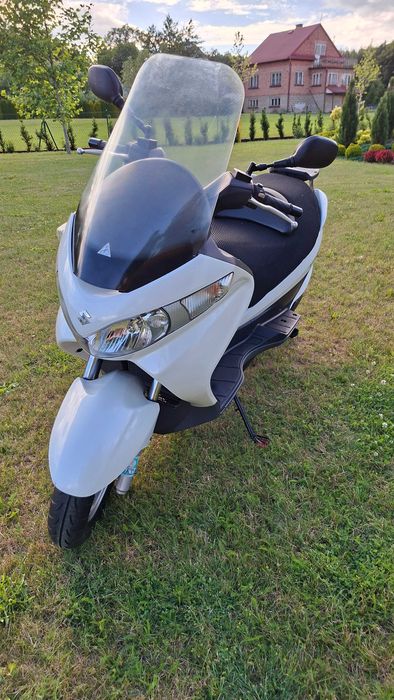 Suzuki Burgman 125