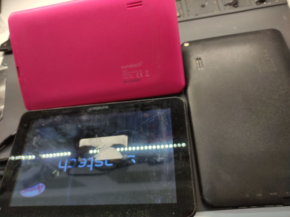 Lot of 8 Tablets, 9" – Sunstech – Qilive64170295456131124