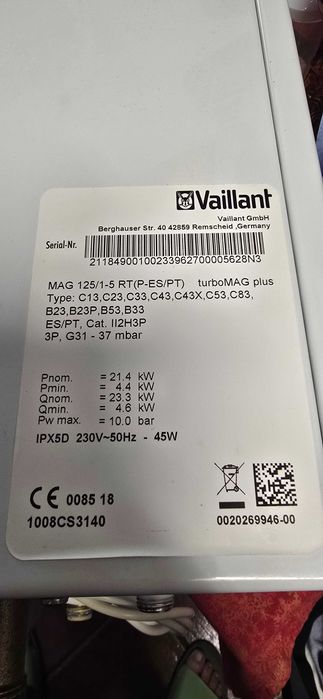 Esquentador Vaillant TurboMag Plus 12L com Gola proprietária