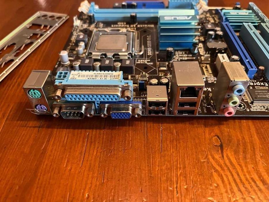 Asus P5G41T-MLX + INTEL Pentium E5700