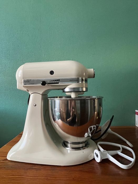 Kitchen Aid 5ksm 300W, uzywany, kremowy.