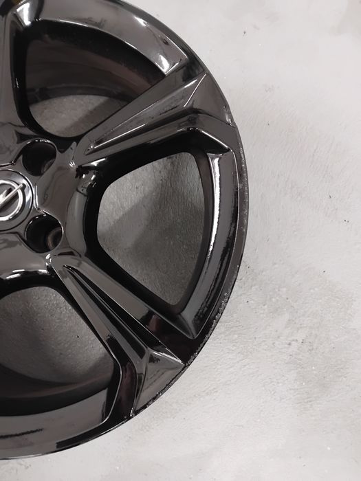Felgi Felga Alufelgi Opel Corsa F 7Jx Et38 4x108