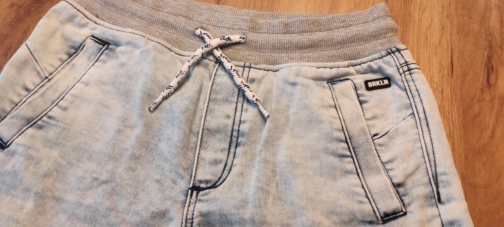 Spodenki jeans marki Chapter young roz 152