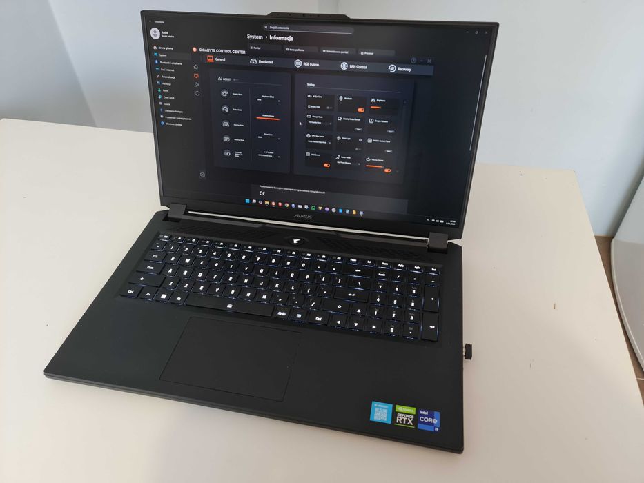 Gigabyte AORUS 17 XES i9 RTX3070TI