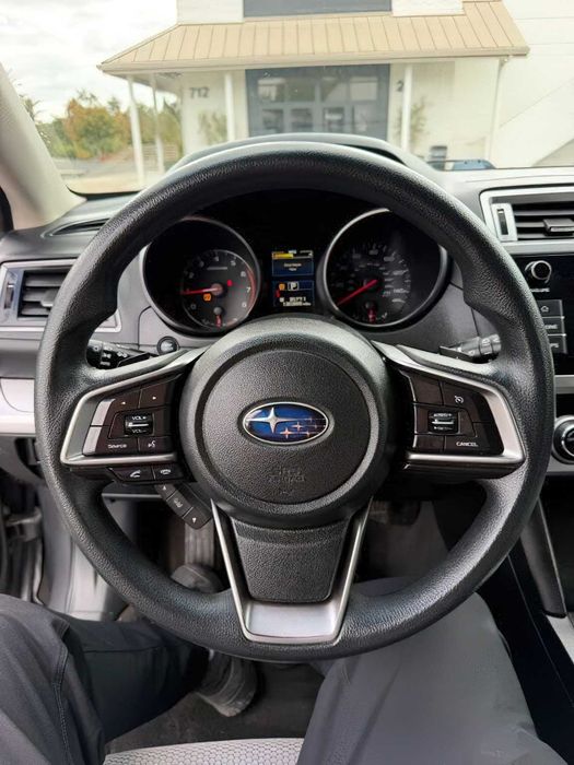 Subaru Outback 2.5      2018