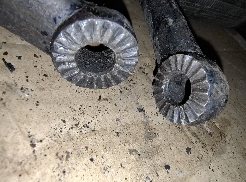 Podnóżki kierowcy Dniepr MT K650 K750