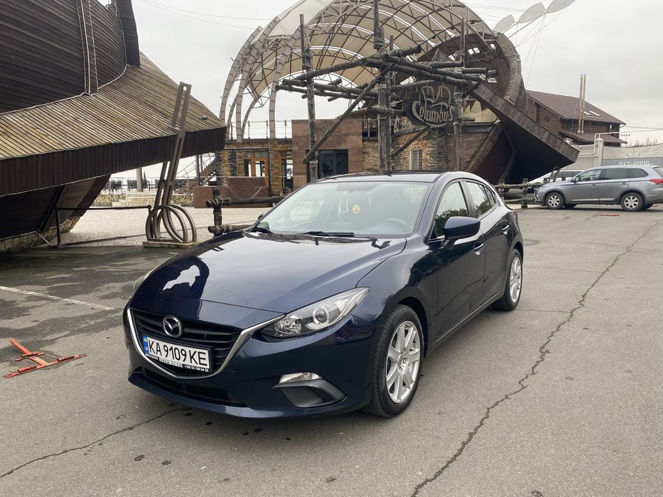 Мазда 3. 2015г. 2.0л