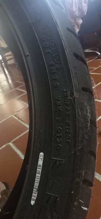 Pneu Bridgestone Battlax T30 EVO GT 120/70 ZR17 – Frente