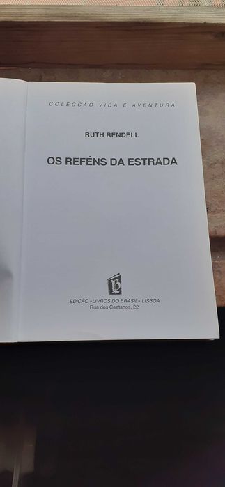 O Médico De Estalinegrado - Os Reféns Da Estrada e Livro Condensado