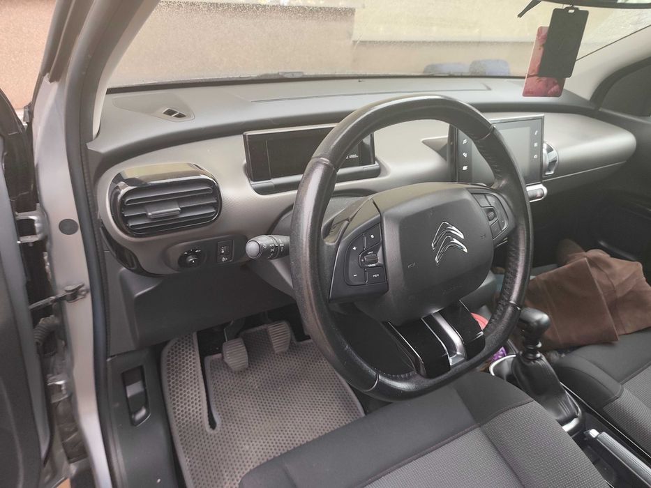 Samochód osobowy Citroen C4 Cactus