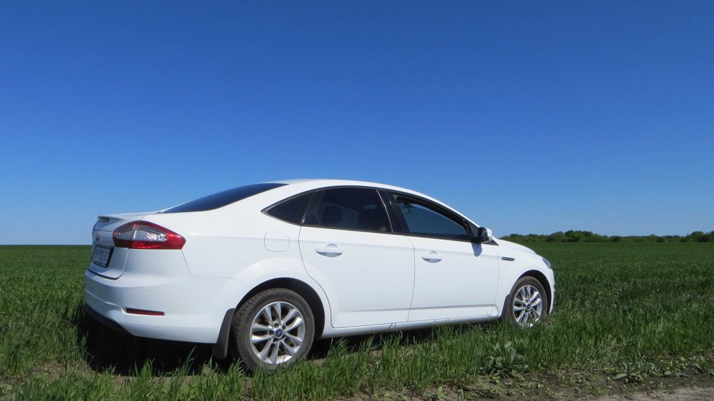 продаю Форд Мондео 1,6