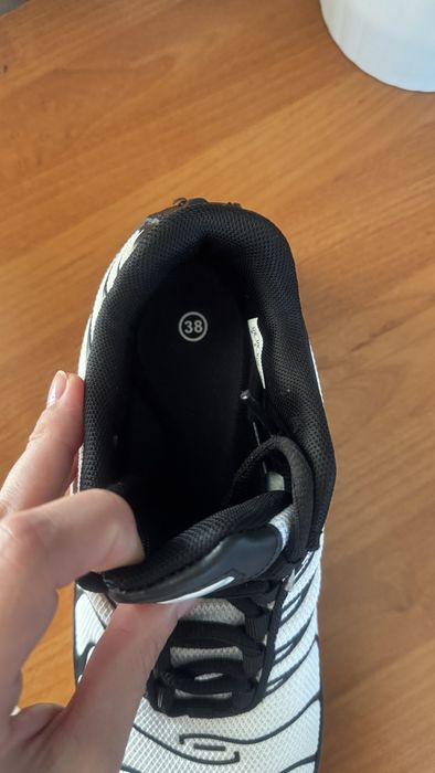 Кросівки Nike Air Max TN Plus
Кросівки Nike Air Max TN Plus Grey White