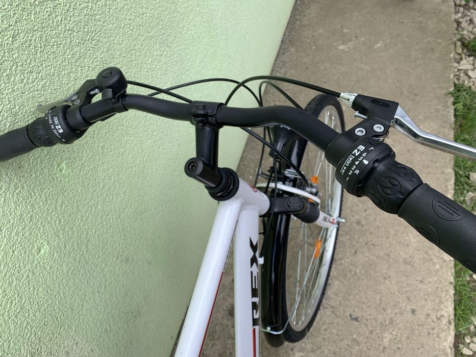 Продам велосипед Rex на 28ʼʼ алюмінієвий