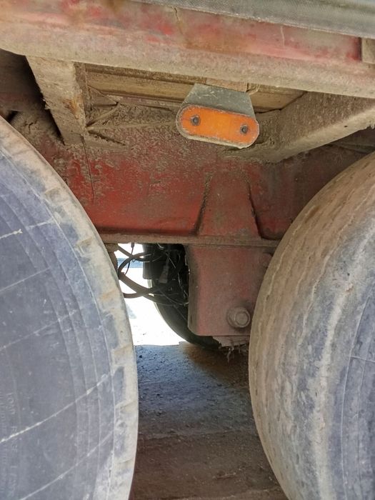 Напівпричіп schwarzmueller spa