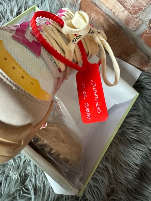 Buty sneakersy off white nowe wkładka 27 cm karton prezent