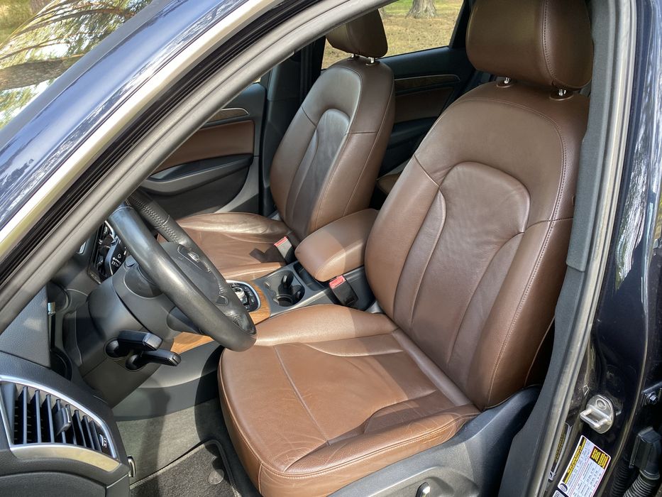 Продам Audi Q5 2.0