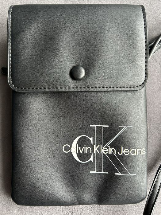 Torebka/etui na telefon