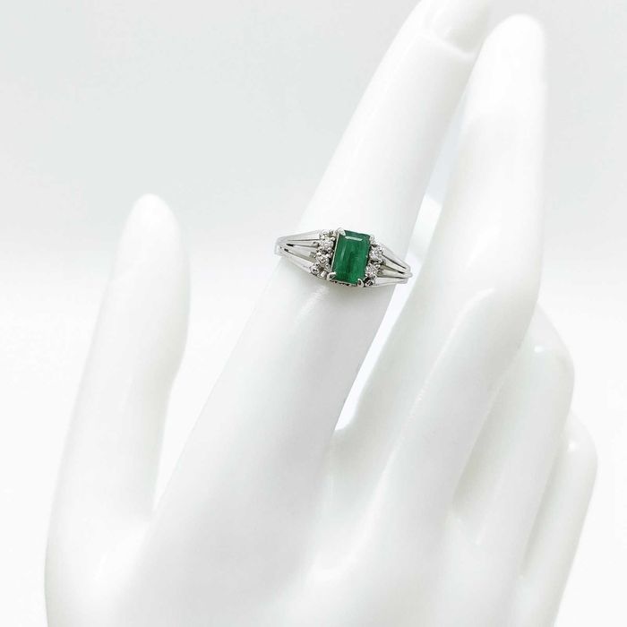 pierścionek platyna 900 szmaragd diamenty brylanty 5,09 g certyfikat