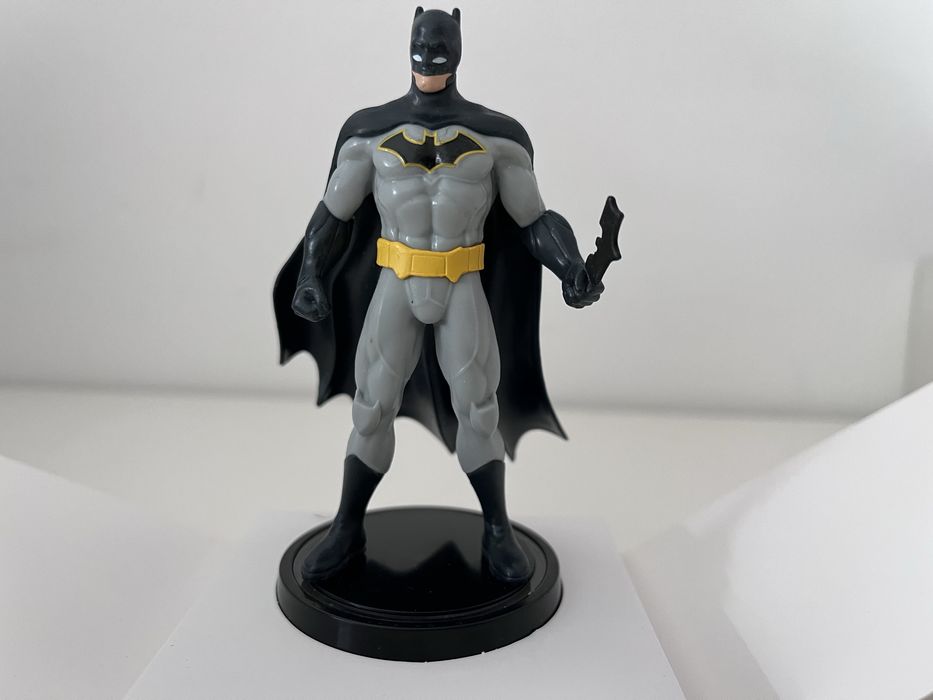 Bonecos DC Comics na Caixa