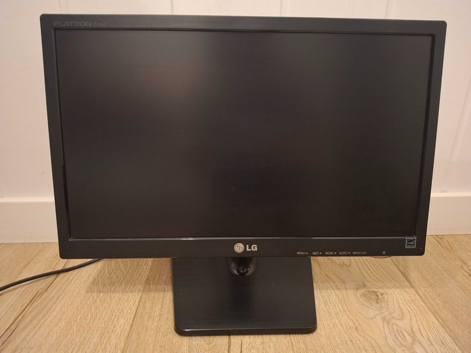 Monitor LG Flatron E1942C -BN