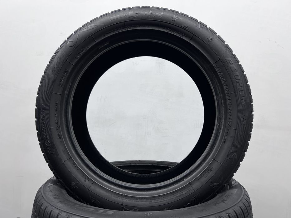 2шт всесезон 235/50/R18 6,7мм 2023р Fortuna Eco Plus 4S