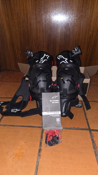 Joelheiras Ortopédicas Alpinestars  Rk-7 Plasma