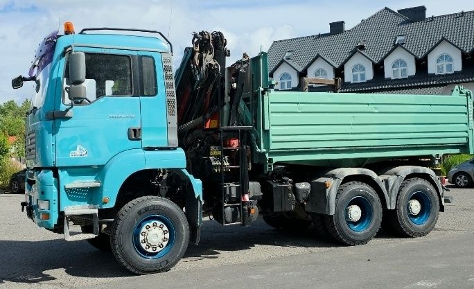 Usługi HDS wywrotka 6x6 burtmatic widły do palet łyżka galsta.pl