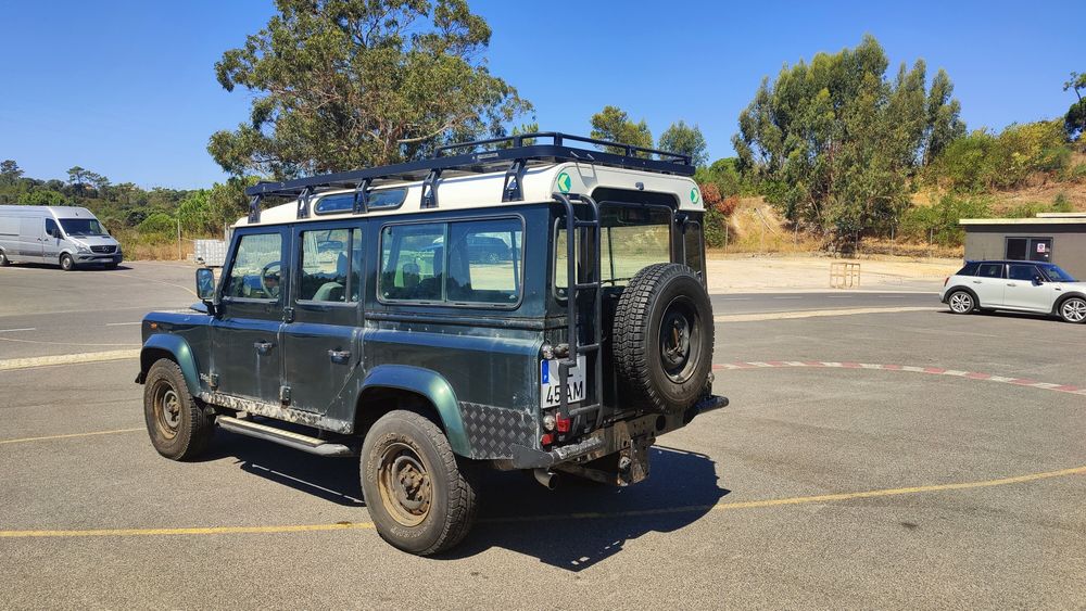 Land Rover Defender 110 TD5 - 9 LUG. - 2001