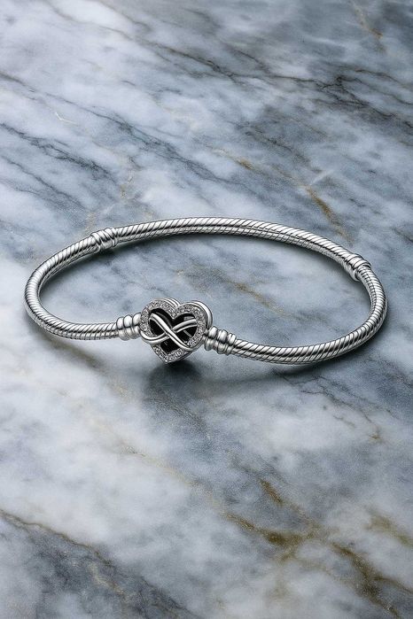 Bransoletka Pandora 18 cm srebro nowa 2 charmsy GRATIS pudełko Pandora