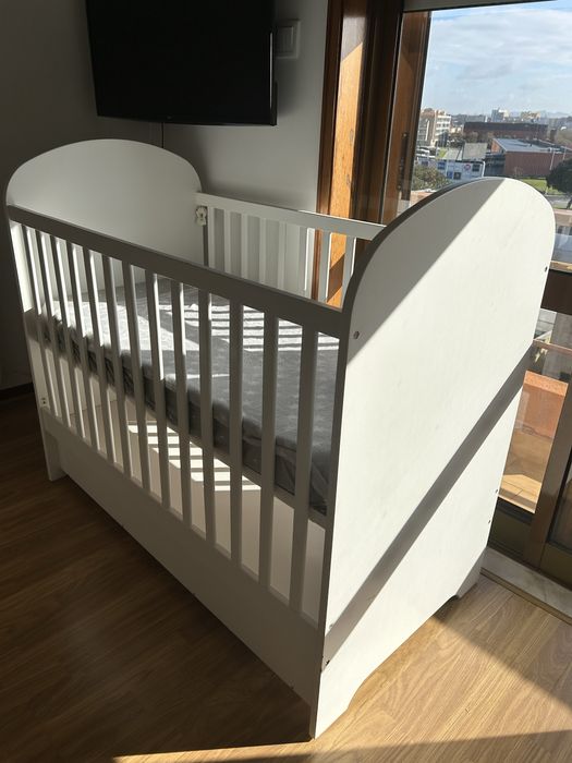 Berço ikea + colchao