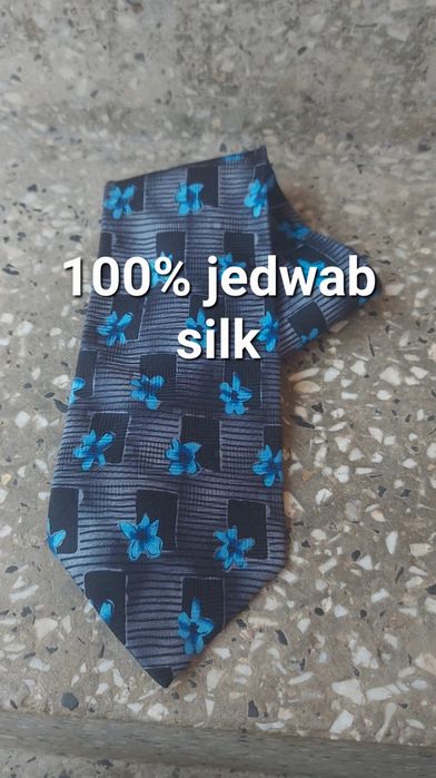 krawat jedwabny 100% jedwab silk cavenline classic kwiaty niebieskie