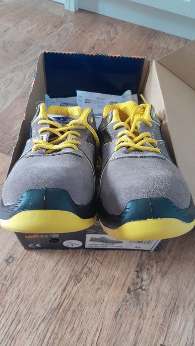Buty robocze nowe .
