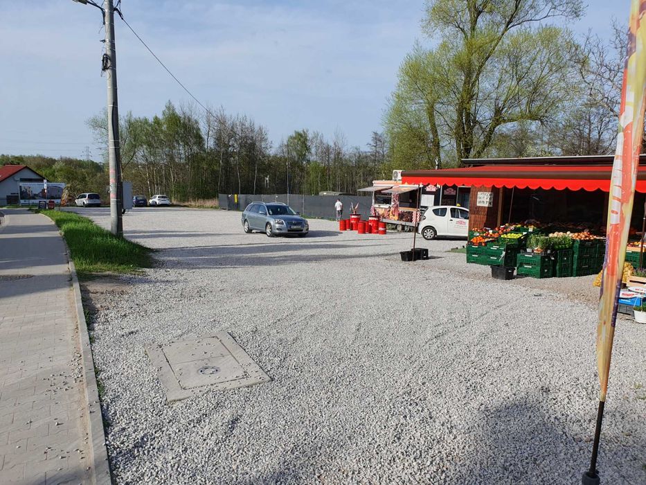 Wynajmę miejsce na placu - Kraków ul. Myślenicka - bardzo duży ruch