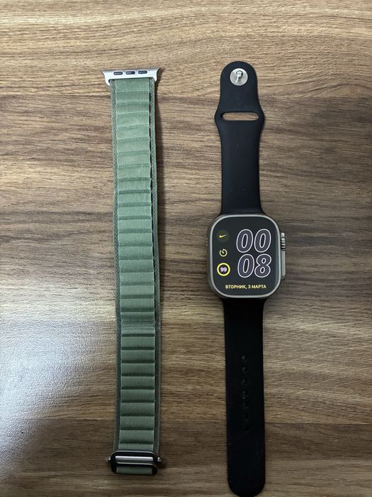 Apple Watch Ultra 49mm.