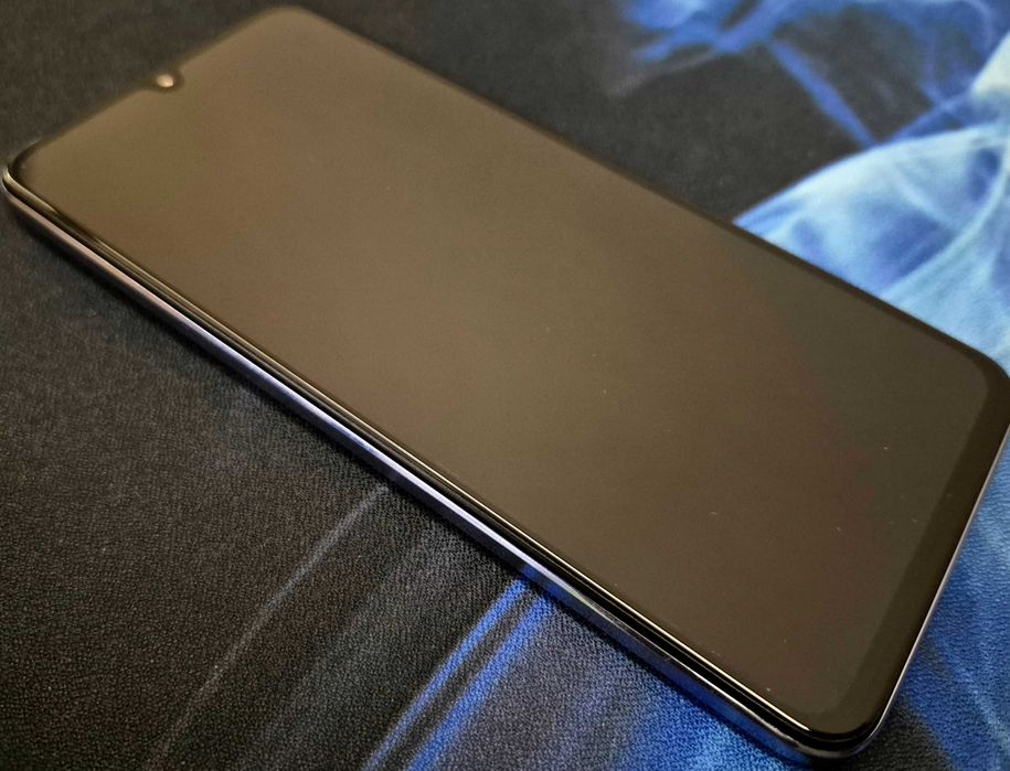 Продам телефон Vivo 21