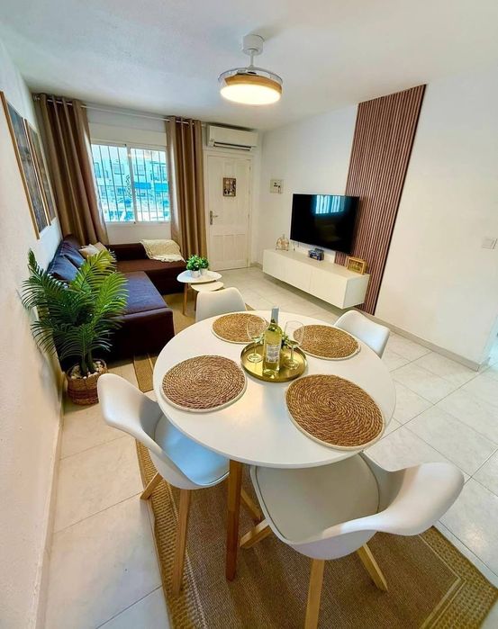 Бунгало в оренду в Іспанії