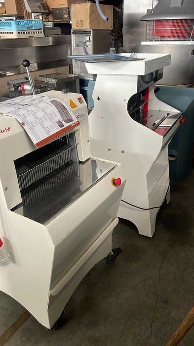 Máquina de cortar pão